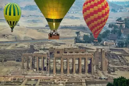 Trip hot air balloon ride in luxor, egypt